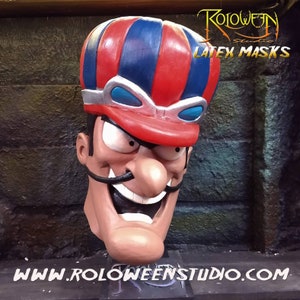 Dick Dastardly latex masker / Pierre Nodoyuna / Wacky Racers / cartoon Cosplay / Halloween