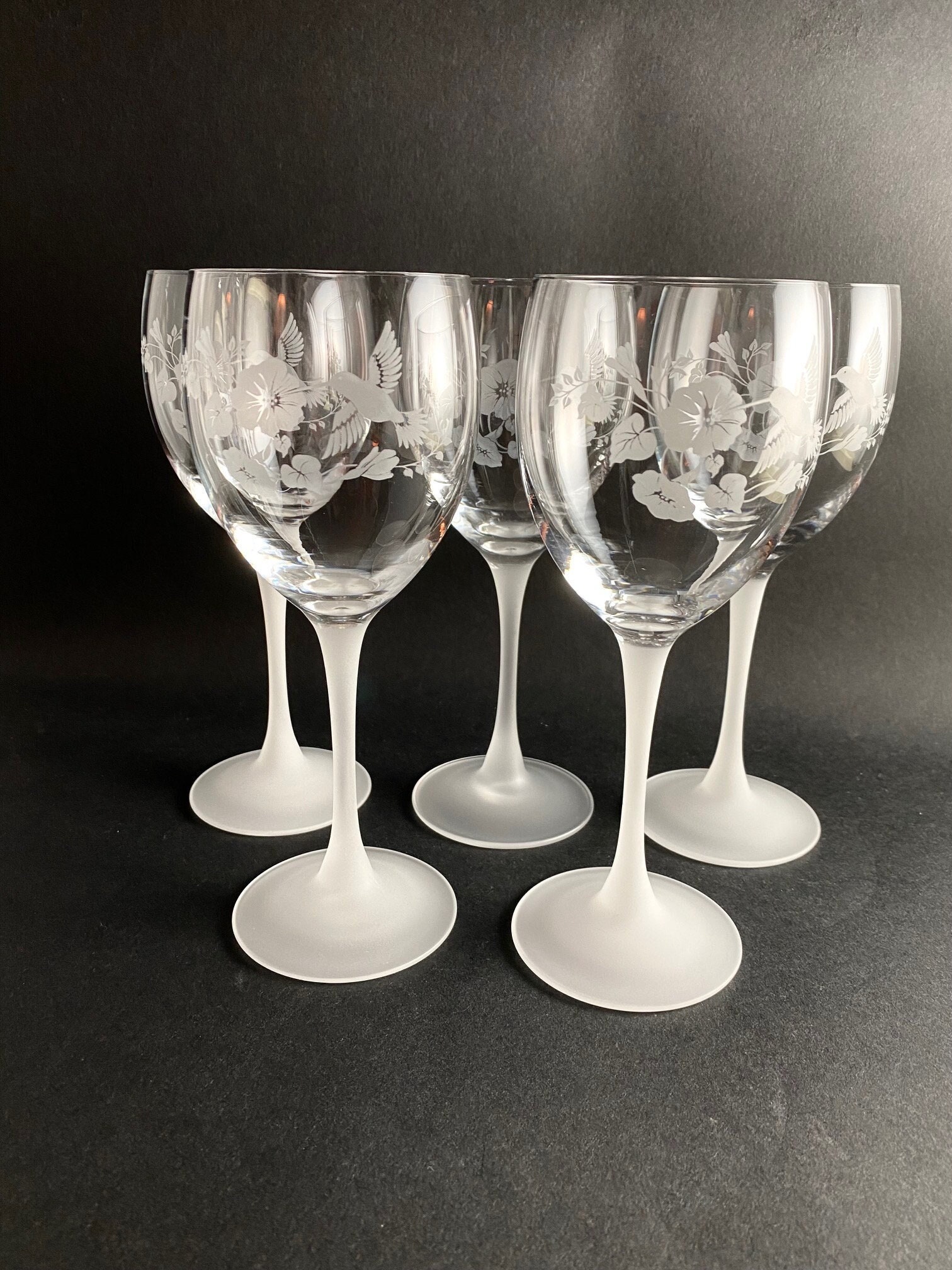 Red Wine glasses Elegant Unique Wine glasses-Concave Base with