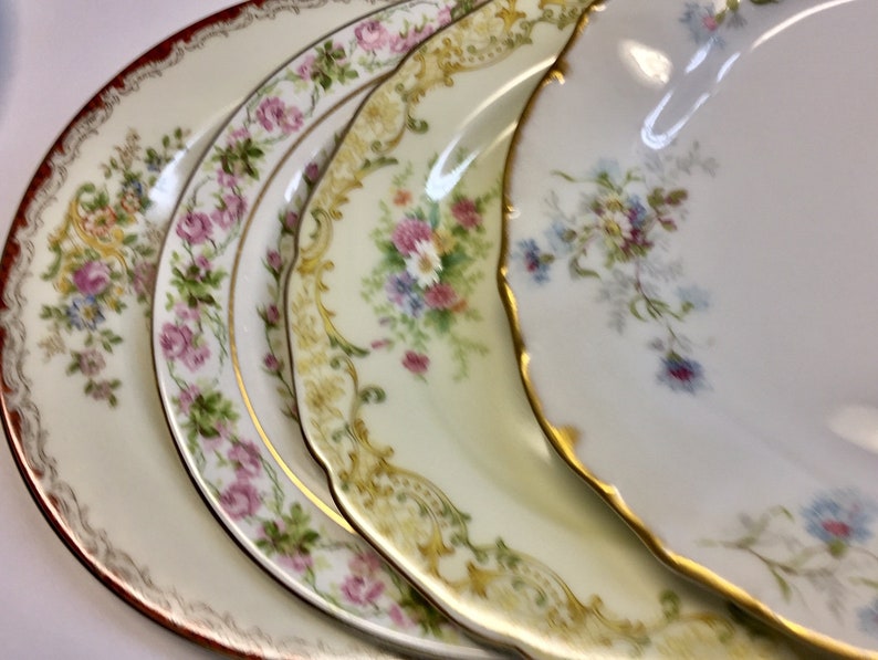 Vintage set of 10 Lovely Bread Dessert Plates Holiday Dining Entertaining 1920/'s to the 1960/'s Eclectic Tea Party Mix and Match Mismatched