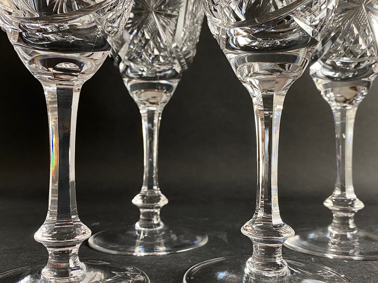 Member's Mark 8 Piece Traditional Crystal Wine Glass Set