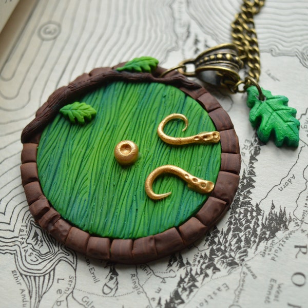 Green Hobbit Door Necklace - The Hobbit Jewelry, Lord of the Rings Necklace, Bilbo, Lord of the Rings Gift, Fantasy Gifts, Middle Earth