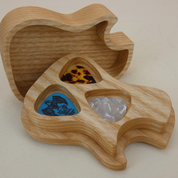 Guitar Pick / Plectrum Box Wooden Ash