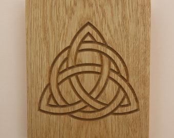 Triquetra Wall Hanging - Trinity Knot - Celtic Triquetra - Triquetra Wood Engraving - Celtic Home Decor - Wall Decor - Wall Art