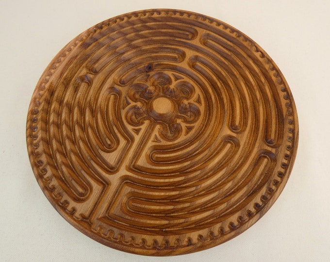 Chartres Round Elm Wooden Finger Labyrinth, Meditation Maze - Etsy