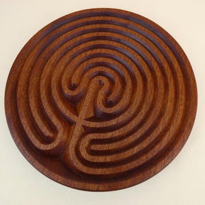 Cretan Round Sapele Large Wooden Finger Labyrinth, Meditation Maze