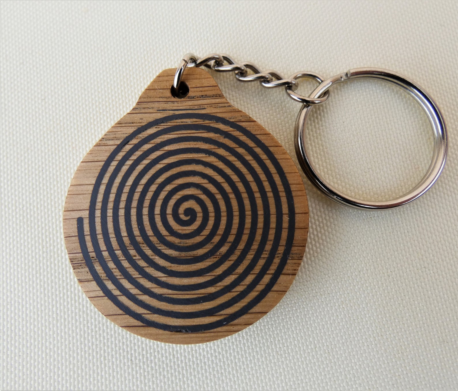 Hypnotic Spiral Wooden Key Ring Keychain Spiral Key Chain Etsy