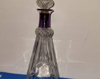 Jeanie Style Vintage Post Prohibition Liquor Bottle Decanter.