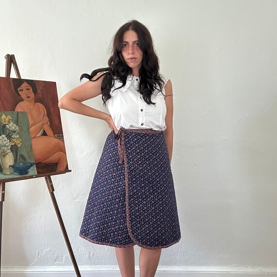 Envelope skirt quilt deals