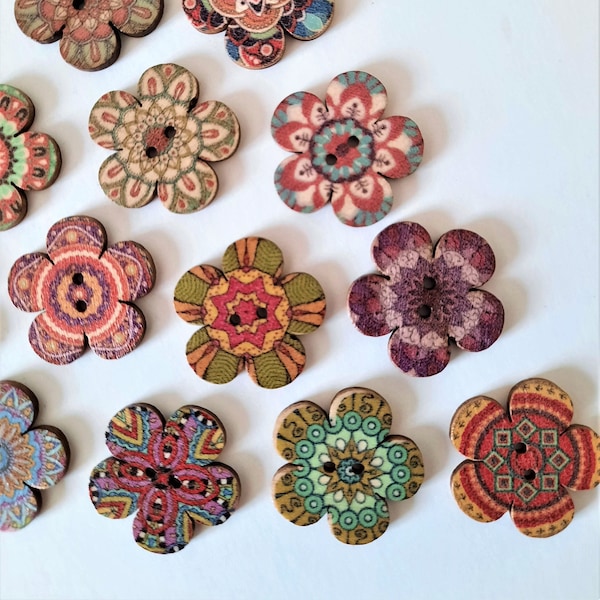 8-pack+ Boho Flower Vintage-Look Buttons, Decorative Wood Buttons, Craft Buttons