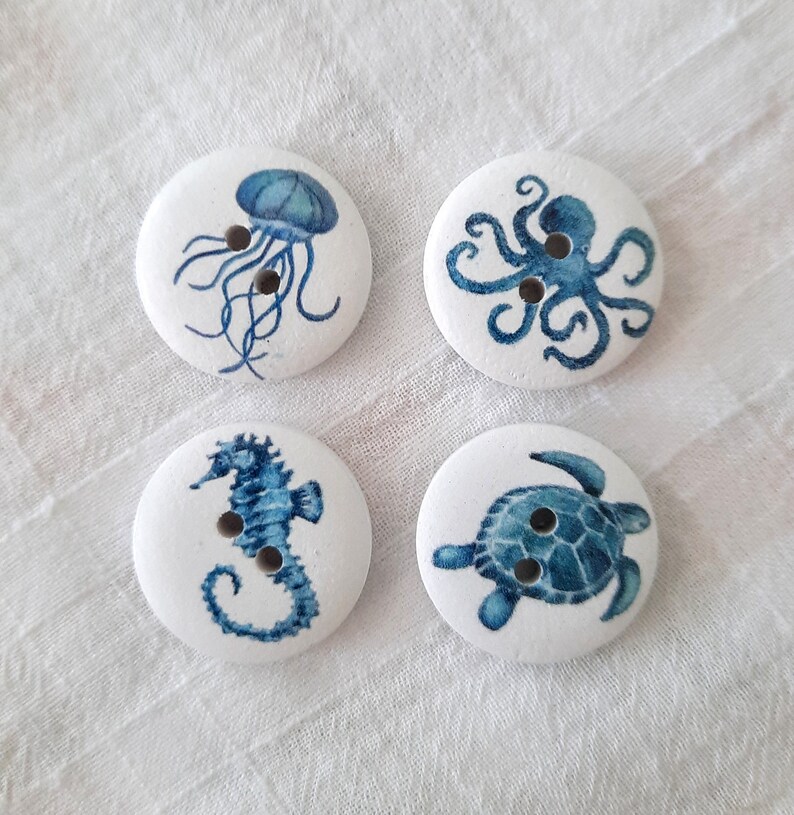 Wood Sea Life Buttons: Decorative Craft Buttons - 8-pack - Etsy