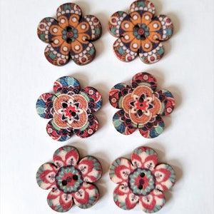 8-pack Boho Flower Vintage-Look Buttons, Decorative Wood Buttons, Craft Buttons image 6