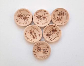 8-Pack Natural Wood Floral Buttons: Engraved Craft Embellishments