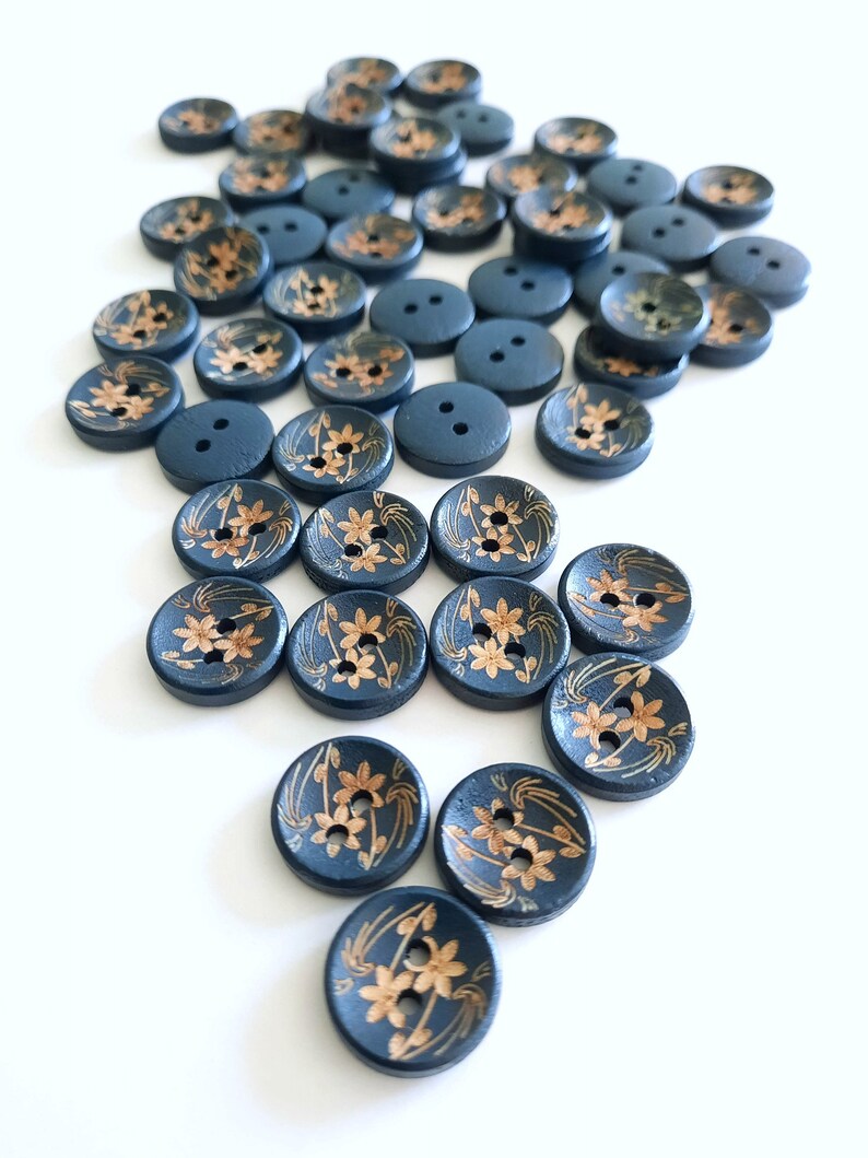 8-pack Navy Wooden Floral Buttons, Decorative Wood Buttons, Craft Buttons image 5