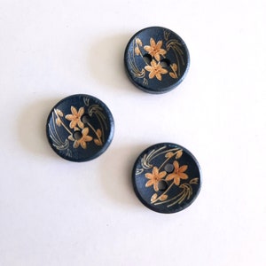 8-pack Navy Wooden Floral Buttons, Decorative Wood Buttons, Craft Buttons image 3