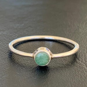 925 Sterling Silver Emerald Ring Gemstone Stack Stackable Round Sz US 5 6 7 8 9 10, Silver Emerald Stack Ring, Birthstone May Ring, Green