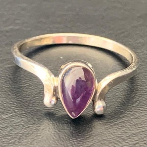 925 Sterling Silver Amethyst Ring Teardrop Pear Gemstone Stacking Stack Size 6 7 8 8.5, Sterling Silver Amethyst Solitaire Ring, Purple Gem