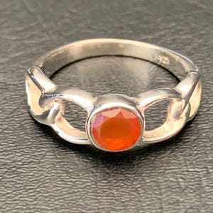 925 Sterling Silver Carnelian Ring Round Gemstone Faceted Stack Size 6, Silver Orange Solitaire Ring Ring, Twist Loop Braided Infinity Band