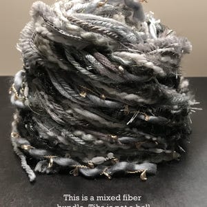 Paquete de muestras de hilo/arte de fibra de 15 tonos de gris, ¡30 yardas para piezas de arte de fibra, elementos en miniatura, tejido y más!