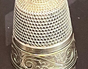 Dedal antiguo de plata esterlina Simons Bros., talla 10