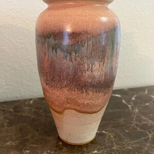 Artist Signed Handmade Wheel Thrown Art Pottery Vase 8.5 Inch Desert Drip Glaze