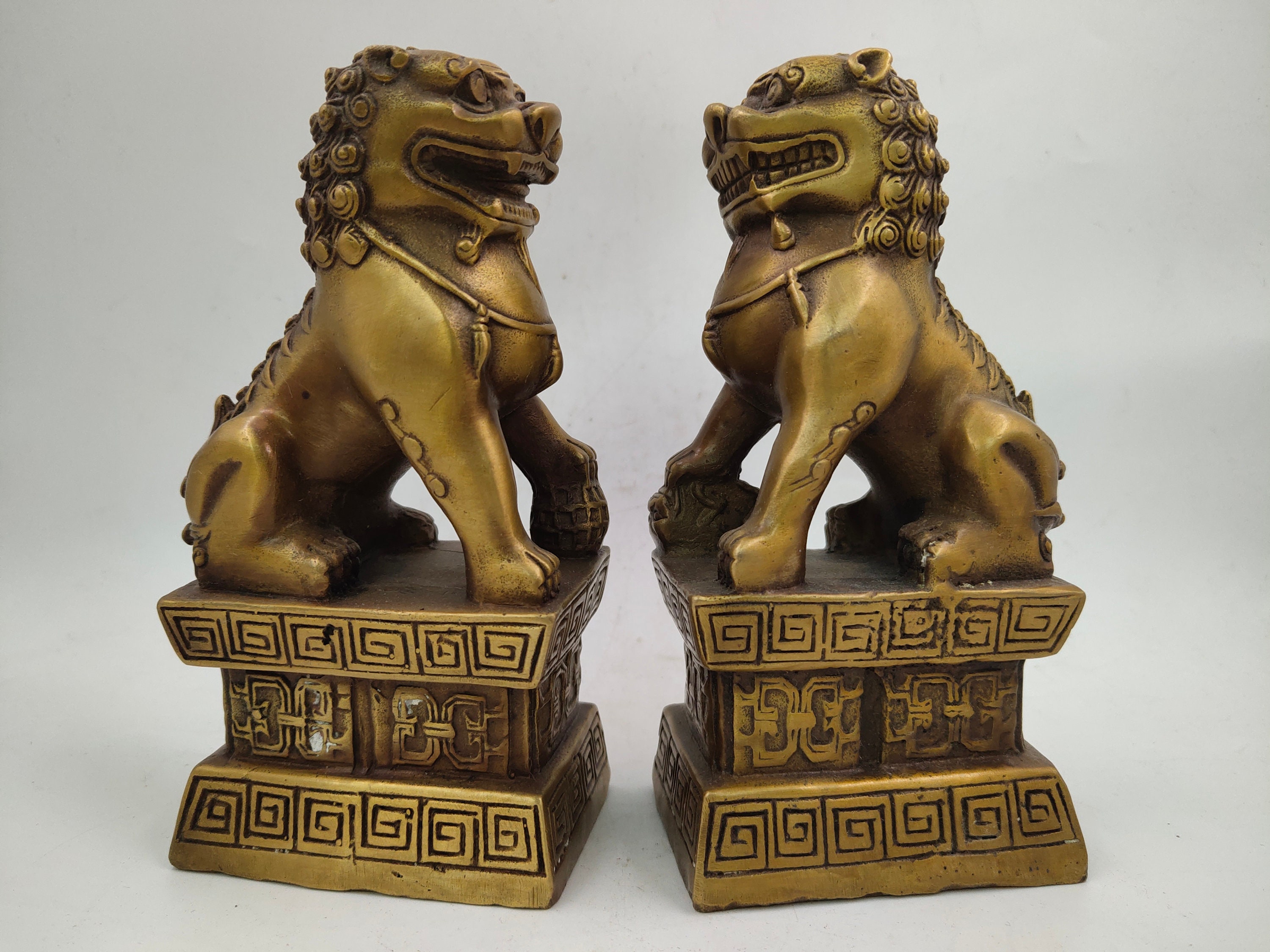 8" chinese bronze fengshui Ward off evil foo dog lion Guardian beast statue pair 