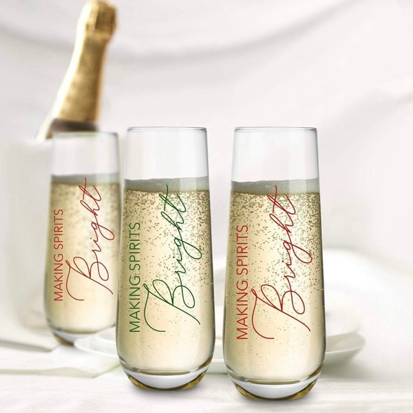 Making Spirits Bright Champagne Glasses, Christmas Party Glasses, Holiday Party, Holiday Decor, Champagne Flutes, Party Glasses