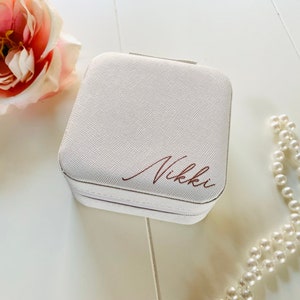 Personalized Bridesmaid Proposal Gift Travel Jewelry Case