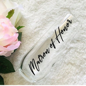Matron of Honor Champagne Flute, Matron of Honor Gift, Bridal Party Gifts, MOH, Bridesmaid Gifts, Champagne Flute, Bridal Party Gift Ideas