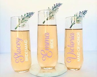 Champagneglas till brudtärnor, presenter till bröllopsfesten, personliga champagneglas, stjälklös champagneglas, presentidéer till brudtärnor