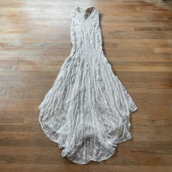 90s Maxi Strapless White and Tan Lace Gown - image 2