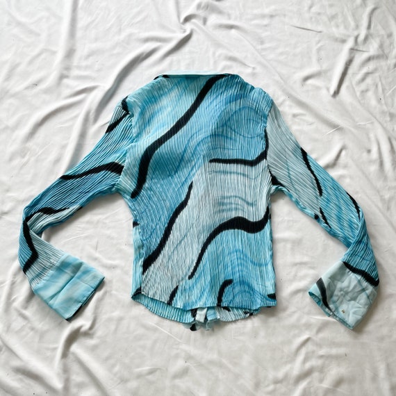 Y2K Blue and Black Tie Die Button Up Blouse - image 2