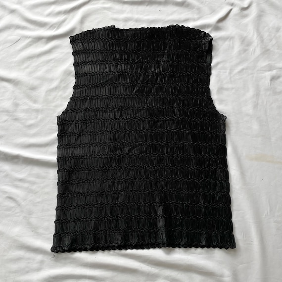 Y2K Black Sleeveless Top - image 2