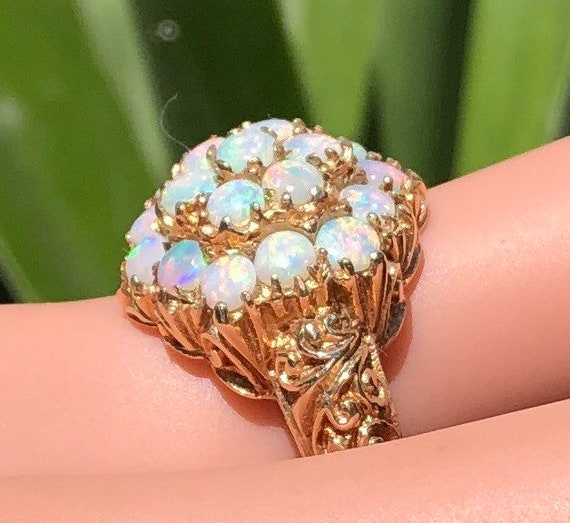 Exquisite Deeply Carved 9k Yellow Gold White Opal… - image 3