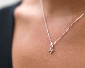 【HYERES LOR】H Edition Silver H chain necklace HYERES LOR】H Edition Silver H chain necklace (HYERES LOR