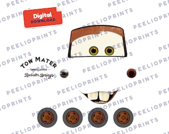 Puede incluir: Un gráfico de descarga digital que muestra la cara de una grúa oxidada con grandes ojos verdes, dos dientes frontales prominentes y cuatro ruedas gris oscuro con centros marrones. El texto incluye Digital Download, Tow Mater, Towing & Salvage y Radiator Springs.