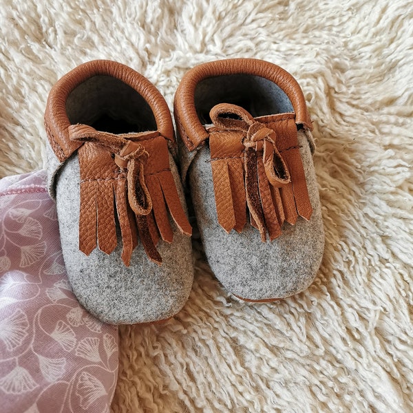 Baby Moccasins, Lauflernschuhe aus nachhaltigem Wollfilz und pflanzlich gegerbtem Leder, Krabbelschuhe Baby, Hausschuhe Bio,Babyschuhe Wolle