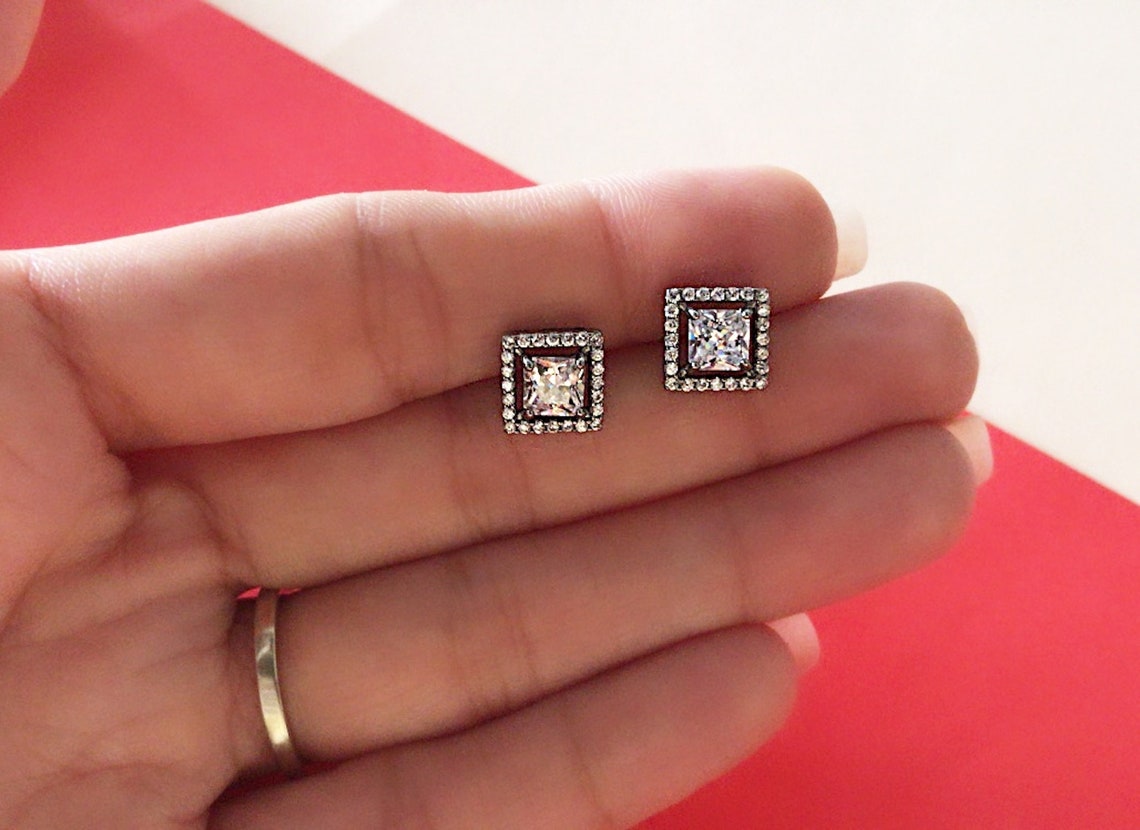 Square stud earrings in victorian polish Cubic Zirconia
