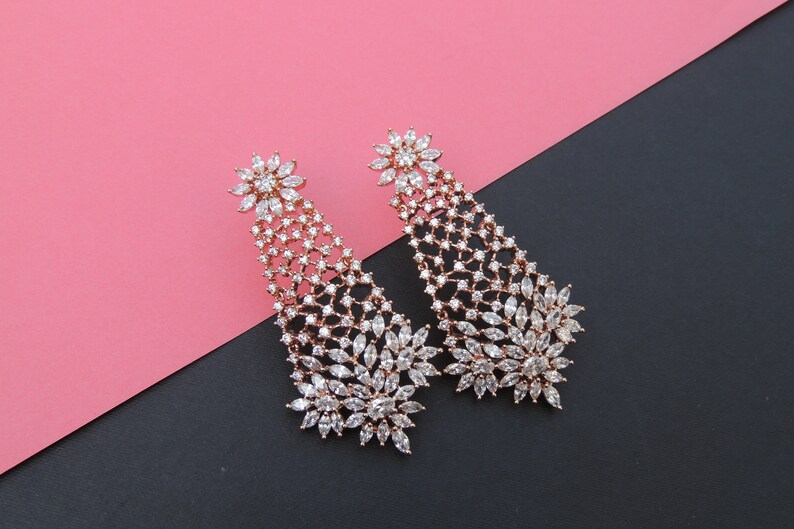 Long Stylish Earrings with american diamonds Earrings for Bride Wedding jewelry Rose Gold Mesh Earring with Cubic Zirconia Diamonds