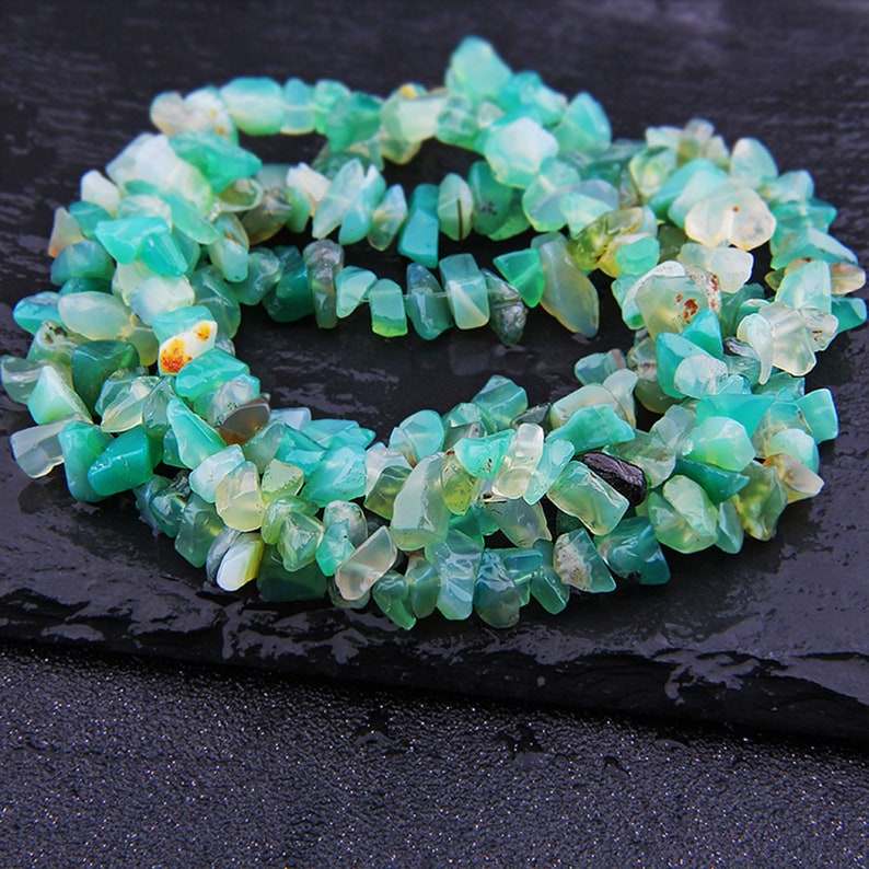 Natural Zoisite Green Rutilated Quartz Green Agate Gem Chip Stone Beads 5-8mm Gravel Freeform Gemstone Beads 140pcs For DIY Jewelry/&Decora