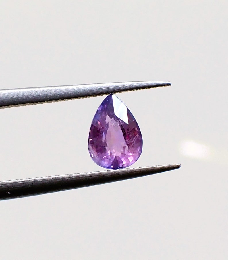 Saphir violet naturel certifié 1,03 ct image 3