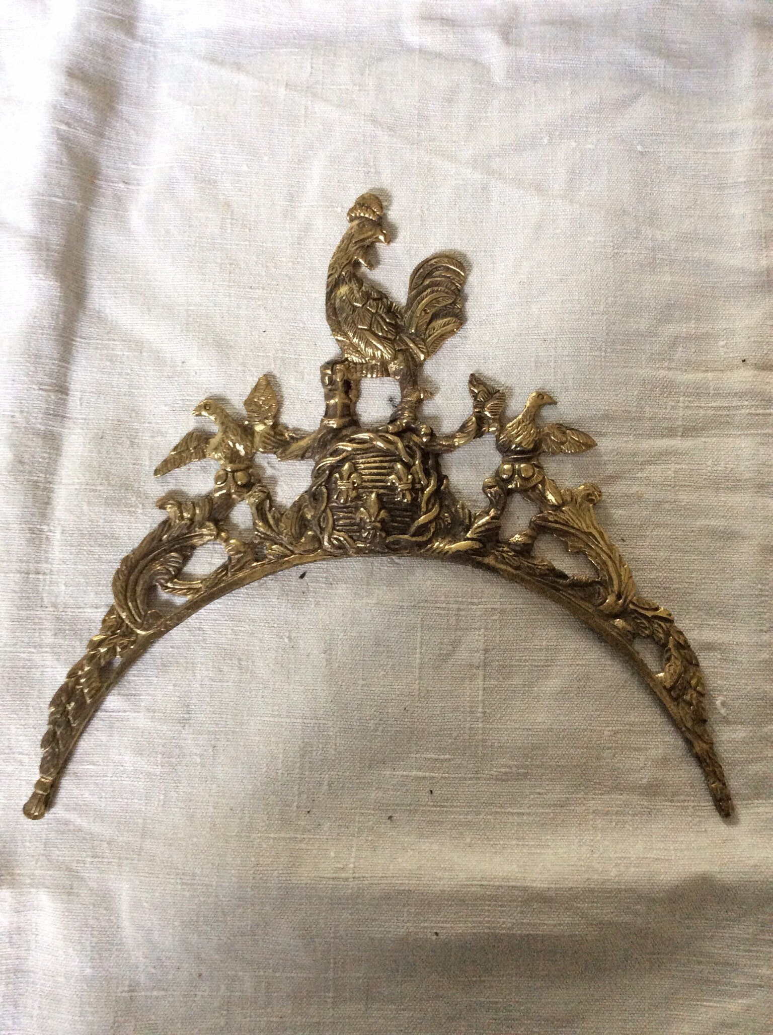 Antique Français Pièce d'horloge Ormolu Brass Matériel Décoratif Vintage Pour Meubles 1940 Coq. Une 