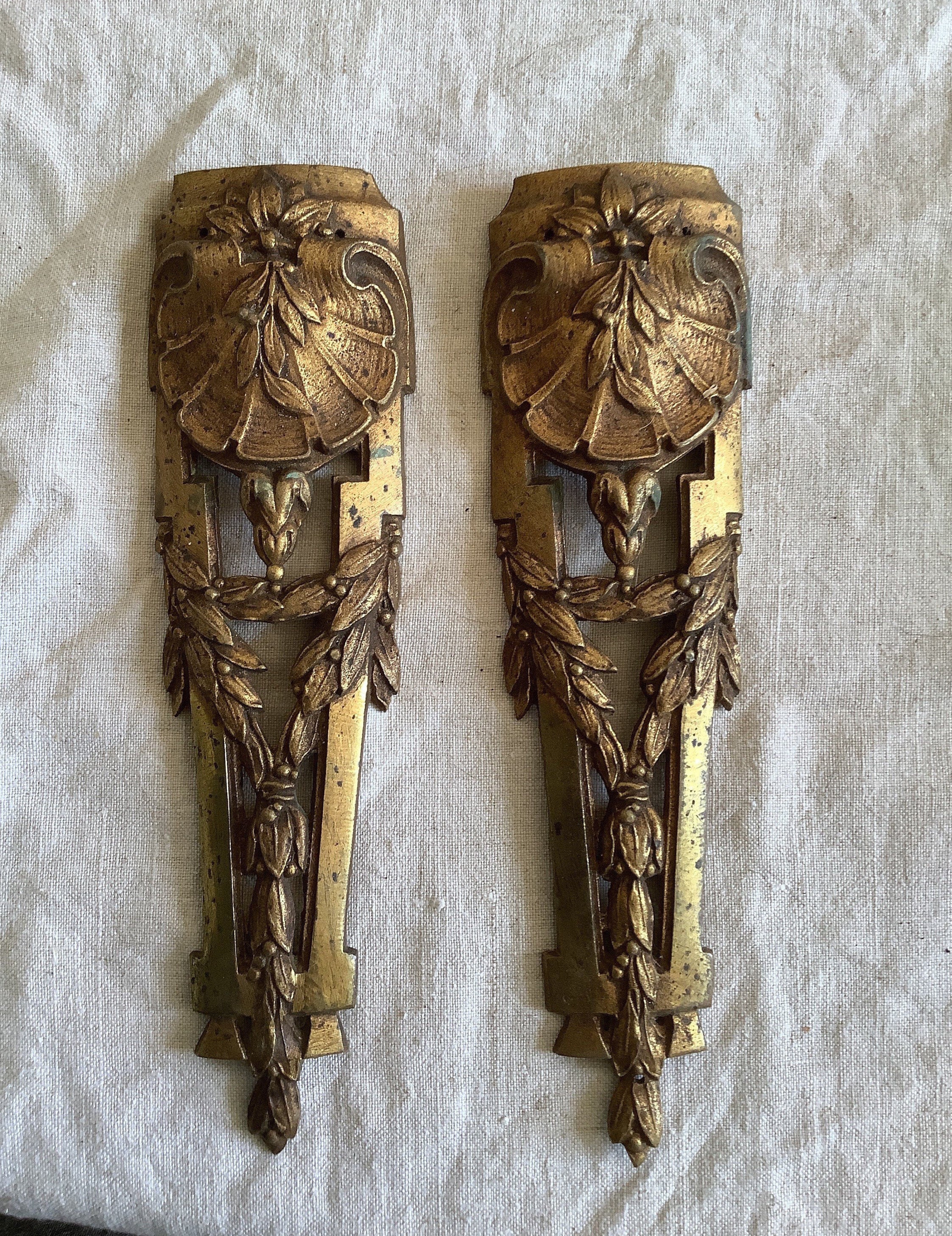 Antique Français Ormolu Brass Vines & Berries Decorative Hardware Furniture 1900S Deux Pièces