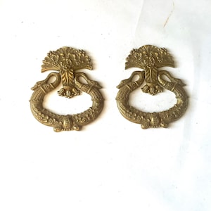 Antika mässingshandtag med svan: Franska Ormolu-möbelbeslag, 1900-talet