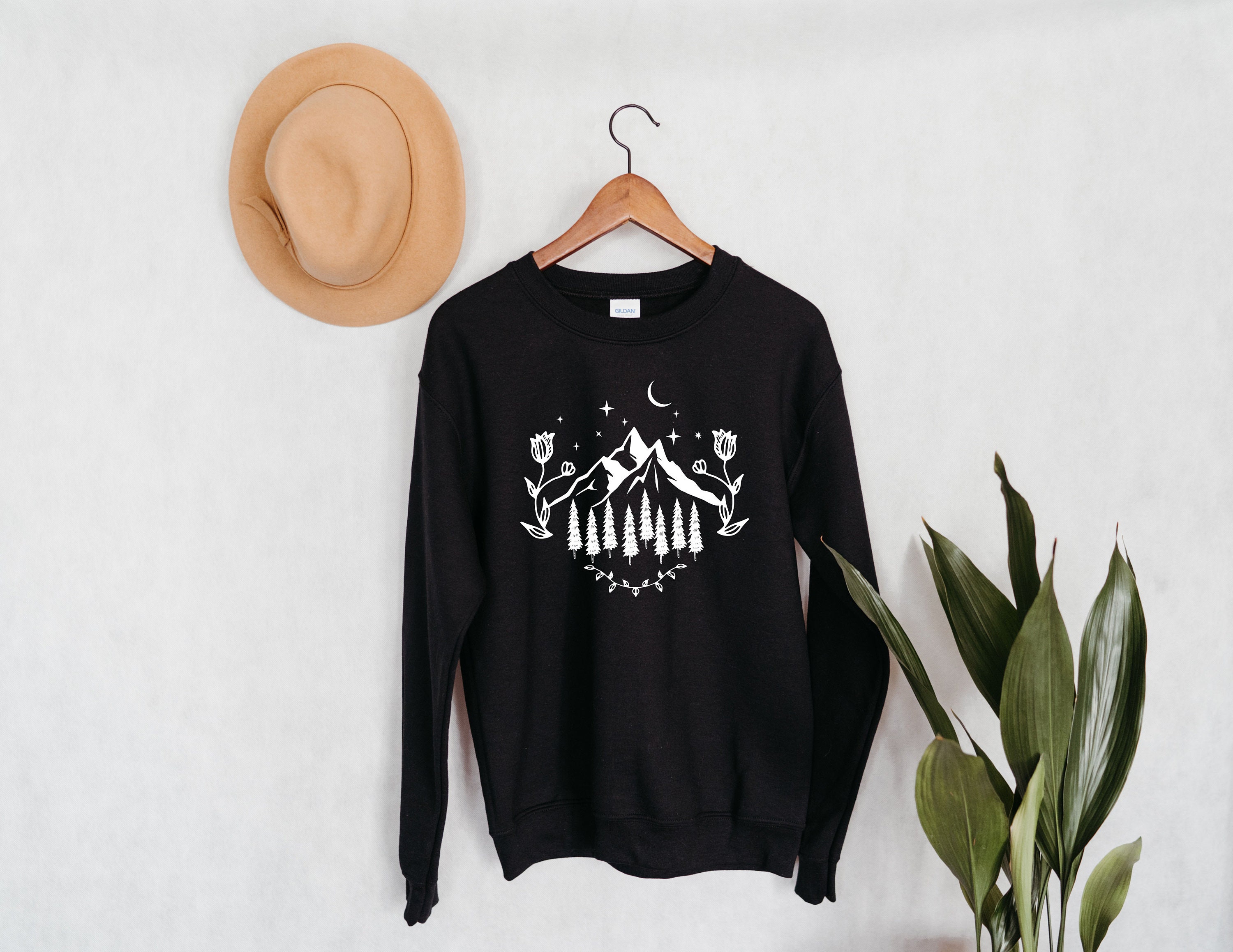 mountain scene sweatshirt