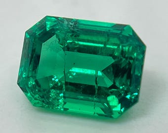 Lab Grown Emerald Colombian-Color. Hydrothermal Octagon Step Cut . Center Stone for Custom Jewelry