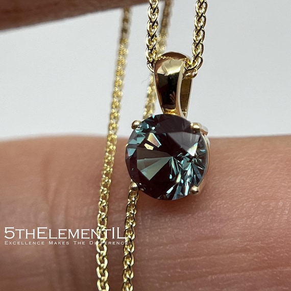 10mm Alexandrite Solid Gold Minimalist Pendant For Necklace. Round Shaped Top Quality Color Changing Alexandrite. Unique Jewelry!