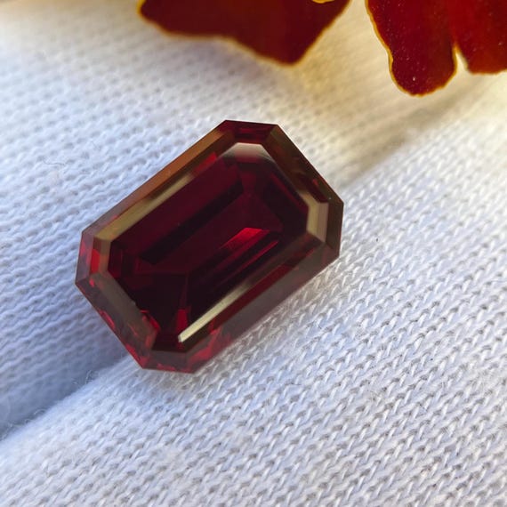 4.35 CT Ruby Octagon Emerald Cut. Top Quality 10x7mm Lab Grown Hydrothermal Corundum Ruby Stone For Unique Jewelry! Immediate Free Shipping!