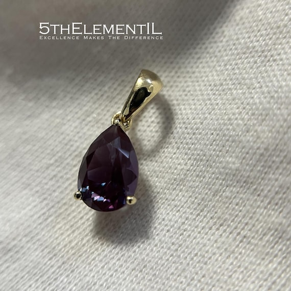 Alexandrite Necklace Pendant. Minimalist Jewelry With Color Changing Lab-Grown Gemstone In Gold Or Silver.