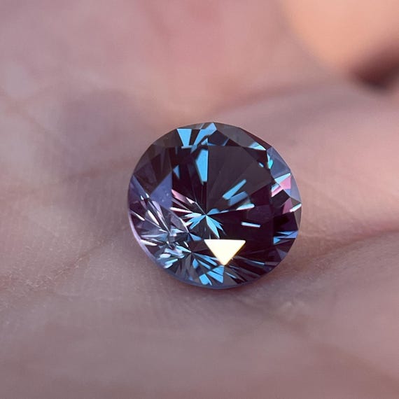 Lab Grown Alexandrite Gemstone: Round Color Changing June Birthstone