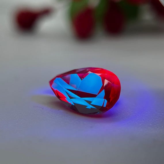 Alexandrite Pear Cut Top Quality Any Size. Lab Grown Alexandrite Magic Color Changing Gemstone Pear Shape. With Certificate!